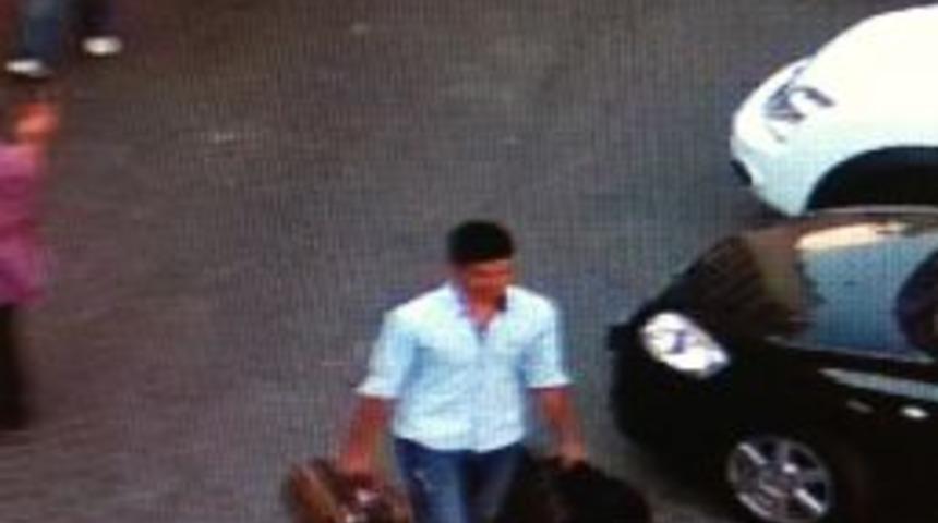 1 Milyon 830 Bin Lirayı &Ccedil;antayla Taşımışlar