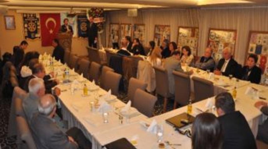 Kuşadası Rotary Kul&uuml;b&uuml; "meslek Hizmet &Ouml;d&uuml;lleri&ldquo; Sahiplerini Buldu