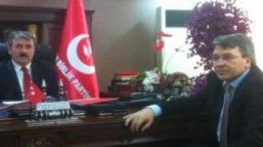 Ak Parti G&uuml;m&uuml;şhane Milletvekili &Uuml;st&uuml;n&rsquo;den Bbp Genel Başkanı Destici&rsquo;ye &ldquo;ge&ccedil;miş Olsun&rdquo; Ziyareti