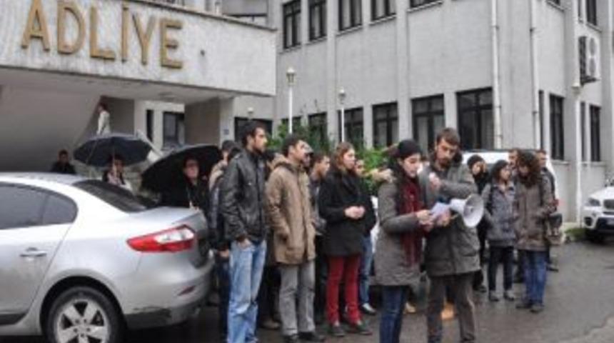 Yumurtalı Protestoda 4 &Ouml;ğrenciye Soruşturma