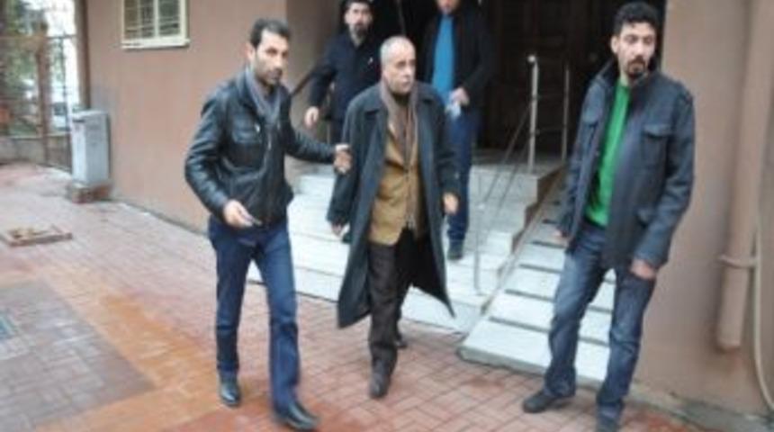 İzmir'de &Ccedil;ete Operasyonu