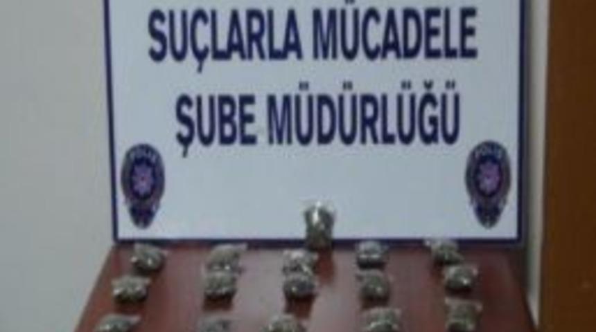 Satışa Hazır Halde Esrar Maddesi Yakalandı