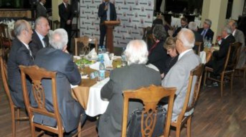 İl Genel Meclisi &Uuml;yelerine Vefa Yemeği