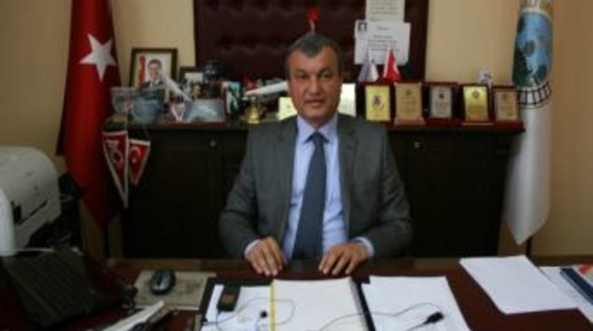 Başkan D&uuml;zl&uuml;, 2012 Yılı &Ccedil;alışmalarını Değerlendirdi