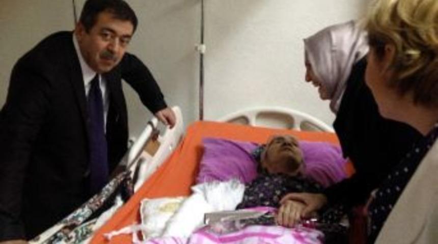 Milletvekili Aydınlıoğlu'ndan Huzurevi Ziyareti