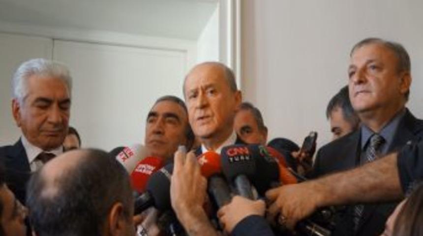 Bah&ccedil;eli: Yeni Anayasa &Ccedil;alışmalarında S&uuml;re&ccedil; Tıkanırsa T&uuml;rkiye'ye Yazık Olur