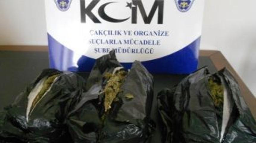 Karı Kocanın Yılbaşı Uyuşturucuları Polise Takıldı