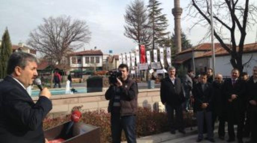 Mehmet Akif Ersoy Sevenleri, Tacettin Dergahı'nda Biraraya Geldi