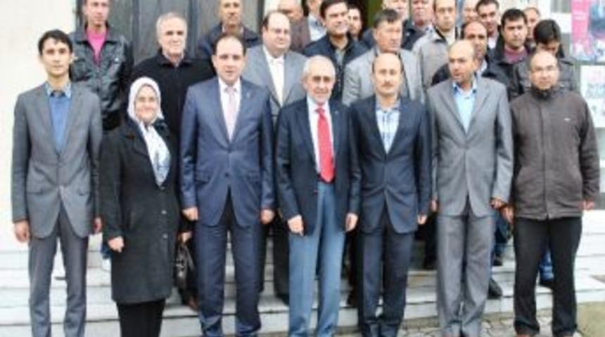 Ak Parti Genel Başkan Yardımcısı Erdem Selendi'de