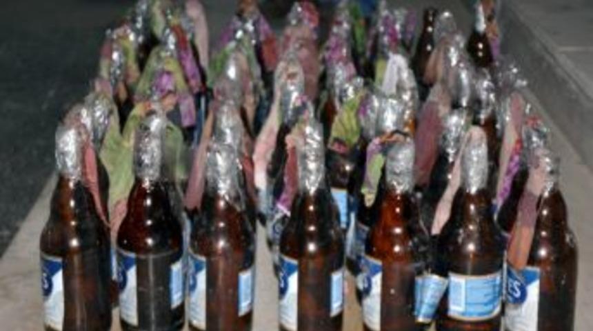 Sokak Eylemcilerine Operasyonda 80 Molotof Bombası Ele Ge&ccedil;irildi