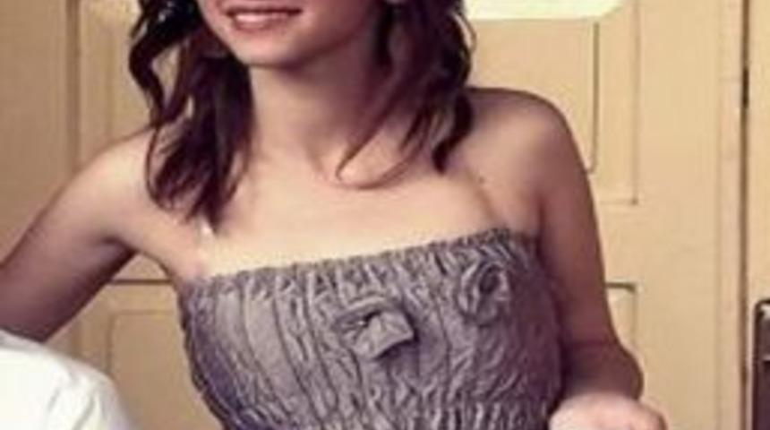 Gen&ccedil; Kız Kamyonun Altında Kaldı