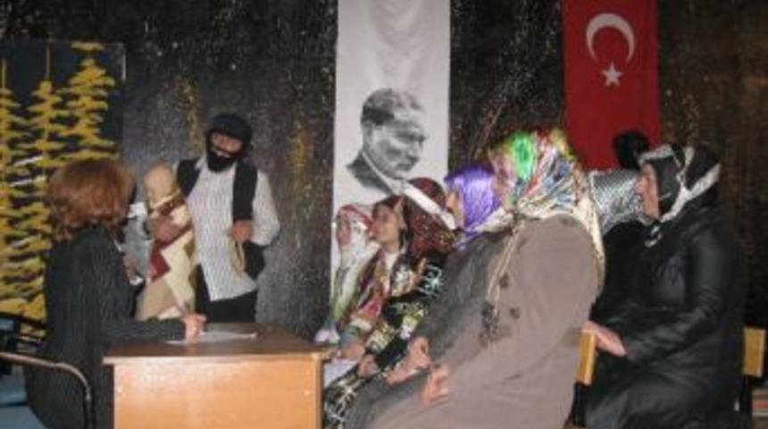 Van’da ‘çocukların İlk Öğretmenleri Annelerdir’ Projesi