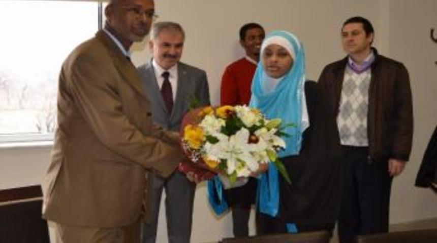 Somali Sağlık Ve Eğitim Bakan Yardımcısı Kayseri&rsquo;de
