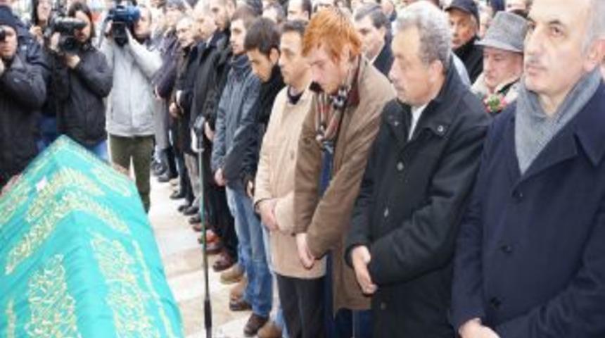 Cemil Kaptan&rsquo;ın Annesi Son Yolculuğuna Uğurlandı