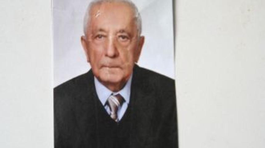Protokol &Uuml;yeleri İki Cenazede Buluştu