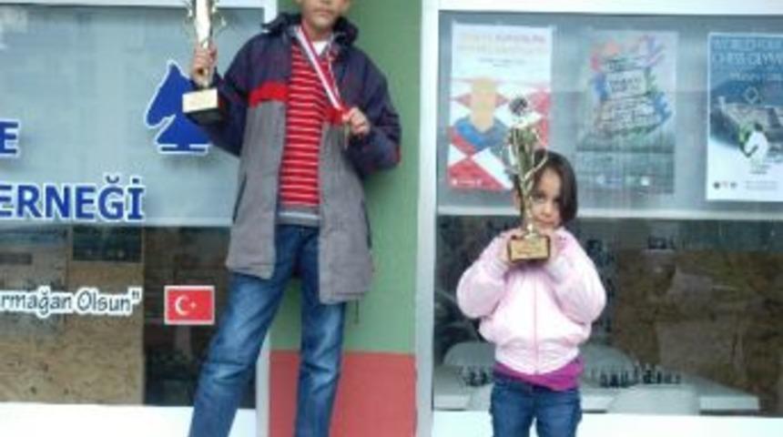 Demre&rsquo;de Satran&ccedil; Turnuvası