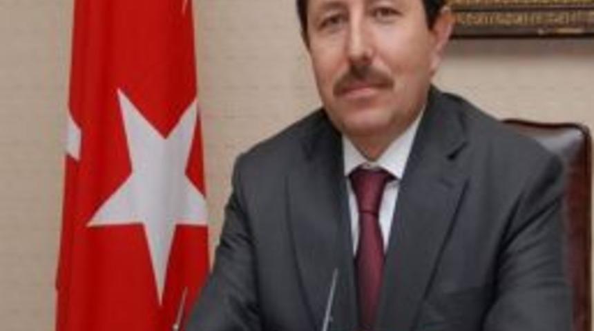 Afyonkarahisar Valisi Balkanlıoğlu'ndan Yeni Yıl Mesajı