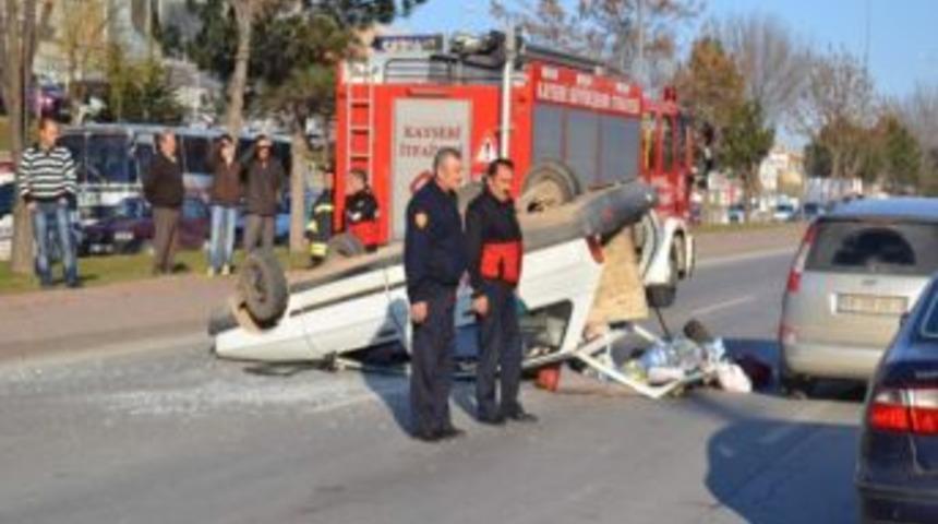 Kaza Yaptı G&ouml;zyaşlarına Boğuldu