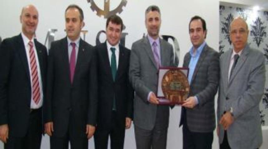Ahmet G&uuml;le&ccedil;'e Veda Gecesi