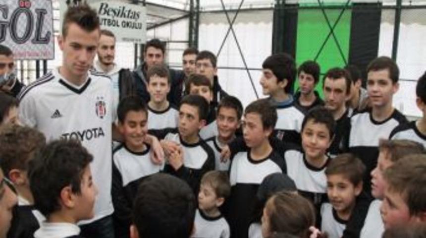 Sinan Beşiktaş'ın Şampiyonluğuna Katkı Sağlamak İstiyor