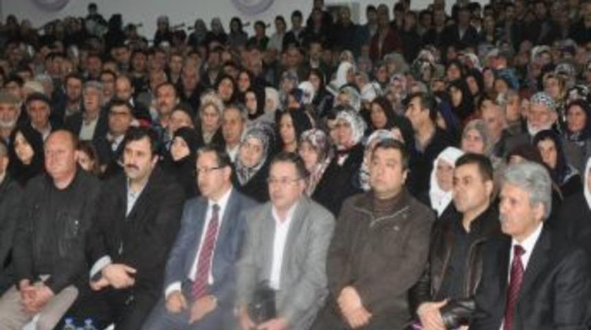 Do&ccedil;.dr.karataş, Sandıklı&rsquo;da Konferans Verdi