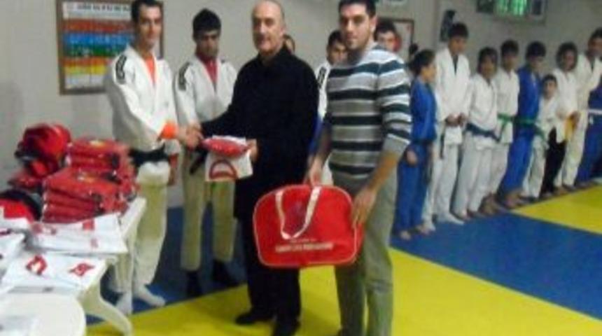 Diyarbakır&rsquo;da K&ouml;t&uuml; Alışkanlıklara Judoyla Darbe Vurulacak