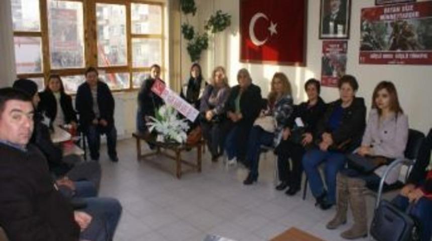 Mhp&rsquo;li Kadınlardan Gazilere Anlamlı Ziyaret