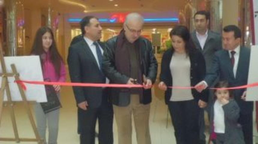 Orta Okul &Ouml;ğrencilerden Teknoloji Tasarım Sergisi