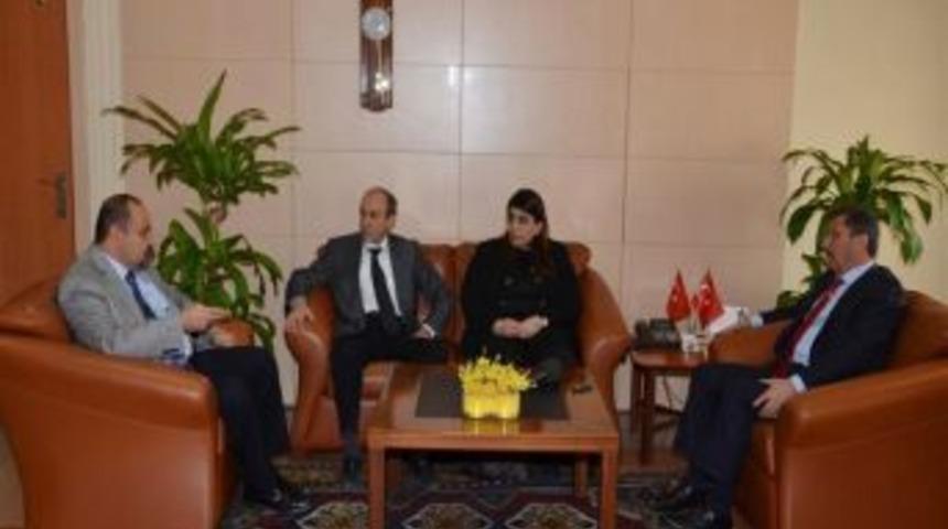KASBİAD Y&ouml;netimi, Vali Yılmaz'ı Ziyaret Etti