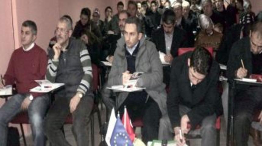 AKSİAD&rsquo;dan &Uuml;yelerine Proje Eğitimi