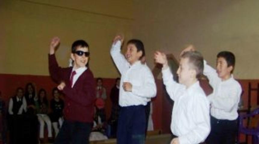 ''g&ouml;ster Kendini'' Yetenek Yarışması