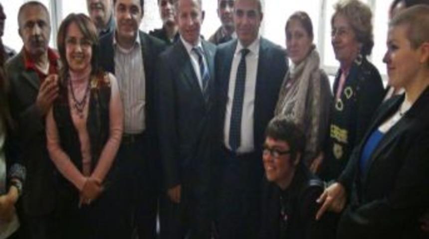 Ege-koop Genel Başkanı, Beraberinde Chp Parti Meclis &Uuml;yesi Ve Ankara Temsilcisi Faruk Demir İle Birlikte Chp Buca Ve Karabağlar &Ouml;rg&uuml;tlerini Ziyaret Etti