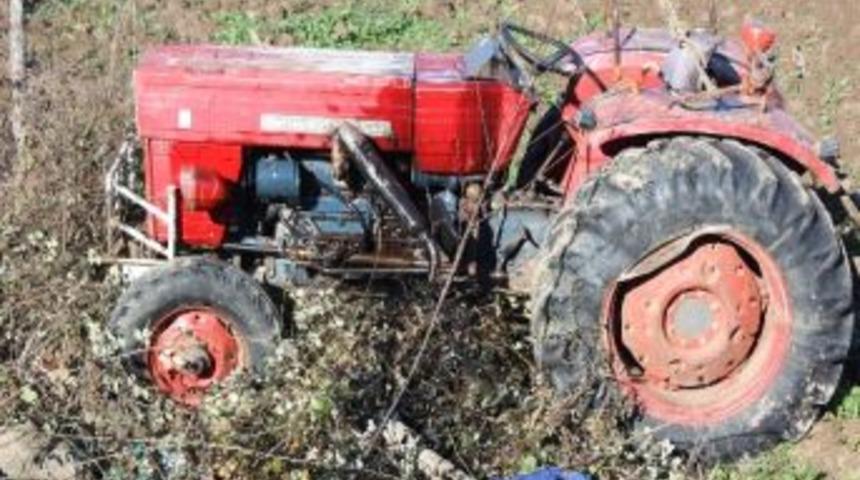 &Ccedil;arşamba&rsquo;da Trakt&ouml;r Kazası: 1 Yaralı