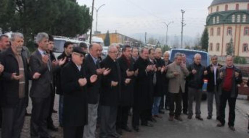 Başkan G&uuml;lşen &Ccedil;aycuma Sofra Lokantasının A&ccedil;ılışını Yaptı