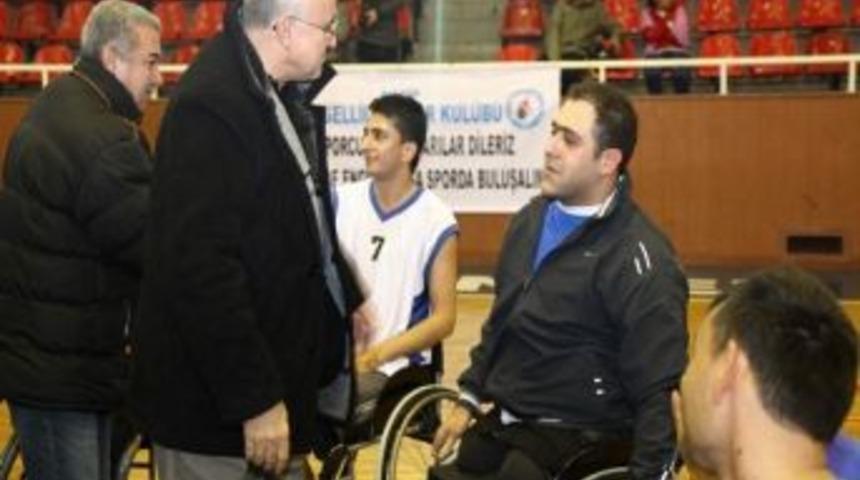 Tekerlekli Sandalye Basketbol Takımına Prim Desteği