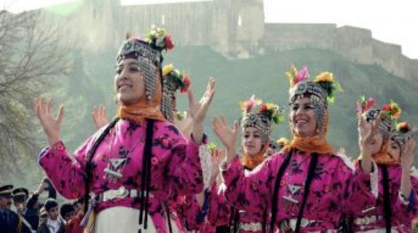 Gaziantep'in Kurtuluşunun 91. Yıl D&ouml;n&uuml;m&uuml; Coşkuyla Kutlandı