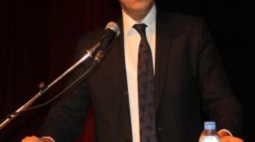 AK Parti Milletvekili Erdin&ccedil;: 2013&rsquo;&uuml;n Barış Getirmesini Diliyorum