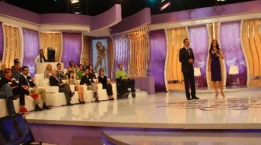 Başkan Bayram, Esra Erol'un Programında Umut Evini Anlattı