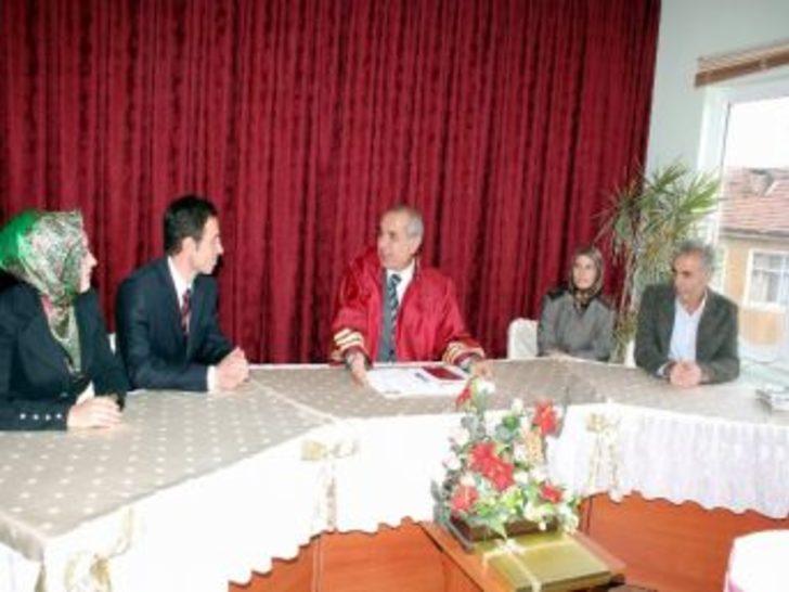 Suşehri Belediyesi’nde 2012’de 94 Kişinin Nikahı Kıyıldı