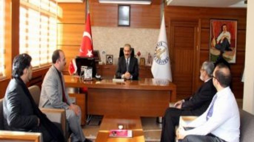 Arakan M&uuml;sl&uuml;manlarından &Uuml;rg&uuml;p&rsquo;e Ziyaret