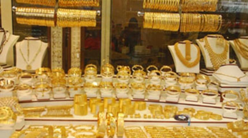 2 milyon liralık altın &ccedil;aldılar