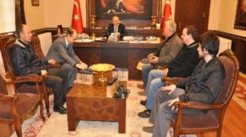 Vali Yaman Basın Mensuplarının Yeni Yılını Kutladı