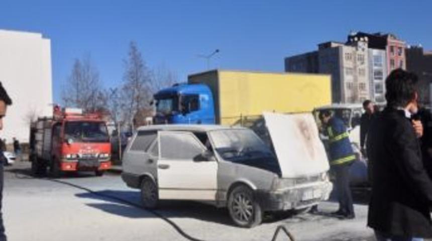 Fatsa&rsquo;da Otomobil Yangını