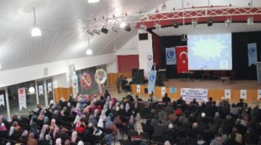 Akdağmadeni Anadolu Gen&ccedil;lik'ten "mekke'nin Fethi" Konferansı