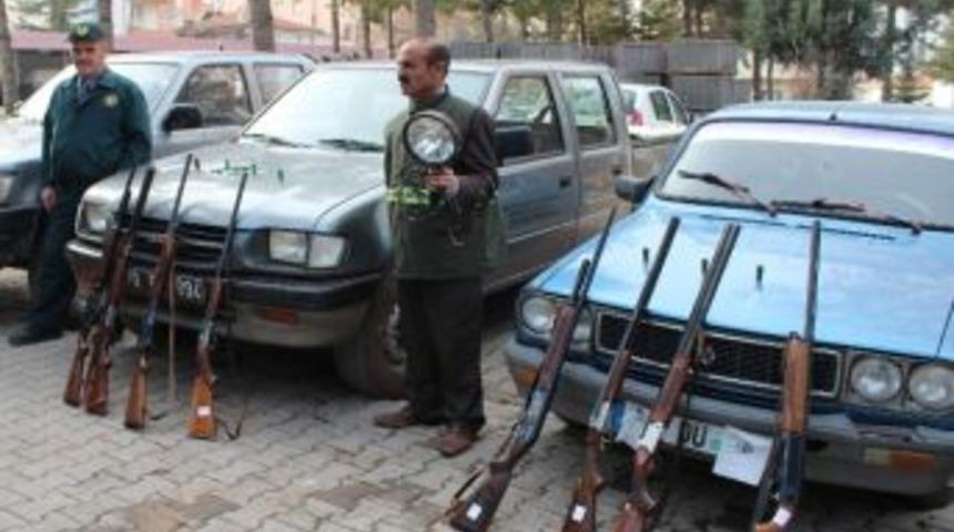 Otomobil Farı Ve Projekt&ouml;rle Tavşan Avına 4 Bin 800 Lira Ceza