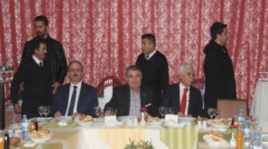 Bakan Şahin'den, Hakkari&rsquo;ye &Ouml;vg&uuml;