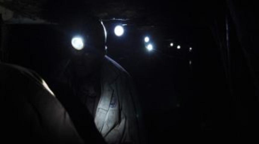 Maden Ocağında Buruk Kutlama