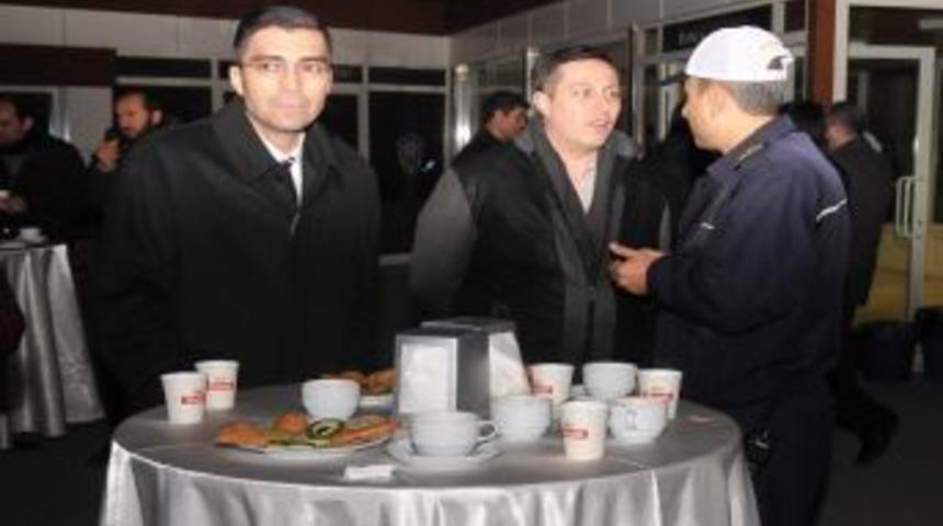 Vatandaşlar Eğlenirken Polisler G&ouml;rev Başında