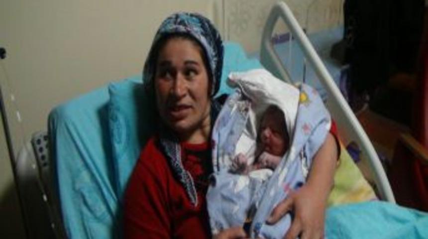 Kırşehir&rsquo;de 2013 Yılının Ilk Bebeği