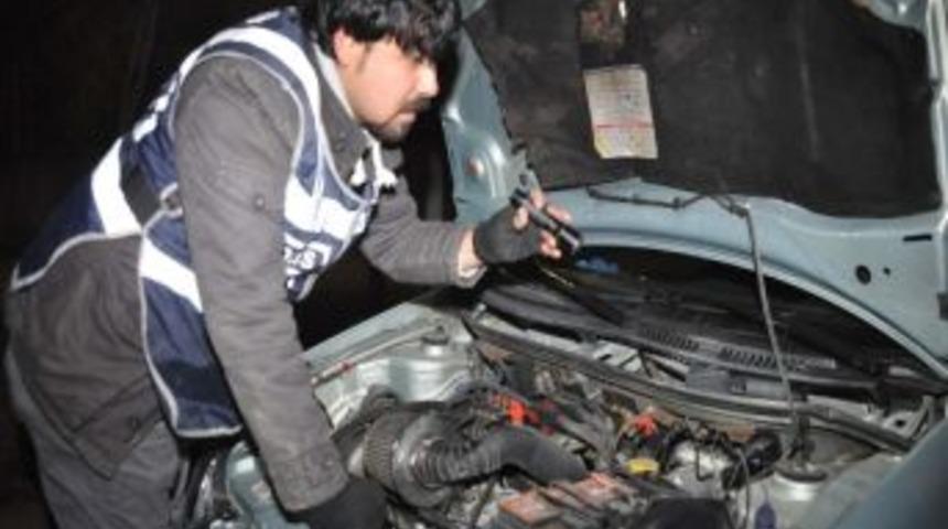 Yeni Yıla &Ccedil;alışarak Girdiler